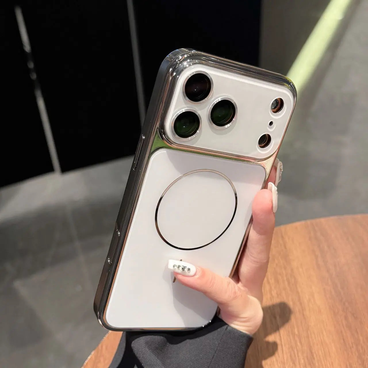 Aurora Magnetic Phone Case for Iphone17 Pro Max 16 15 plus 14 13 Aesthetic Gradient Lens Design, Slim Shockproof Cover with Camera Protection & Magsafe Compatible Style.Lu8